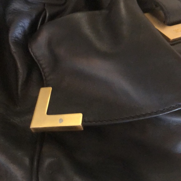 Michael Kors "Beverly" Large Black Leather Gold Hobo Satchel Tote Bag - Picture 4 of 12